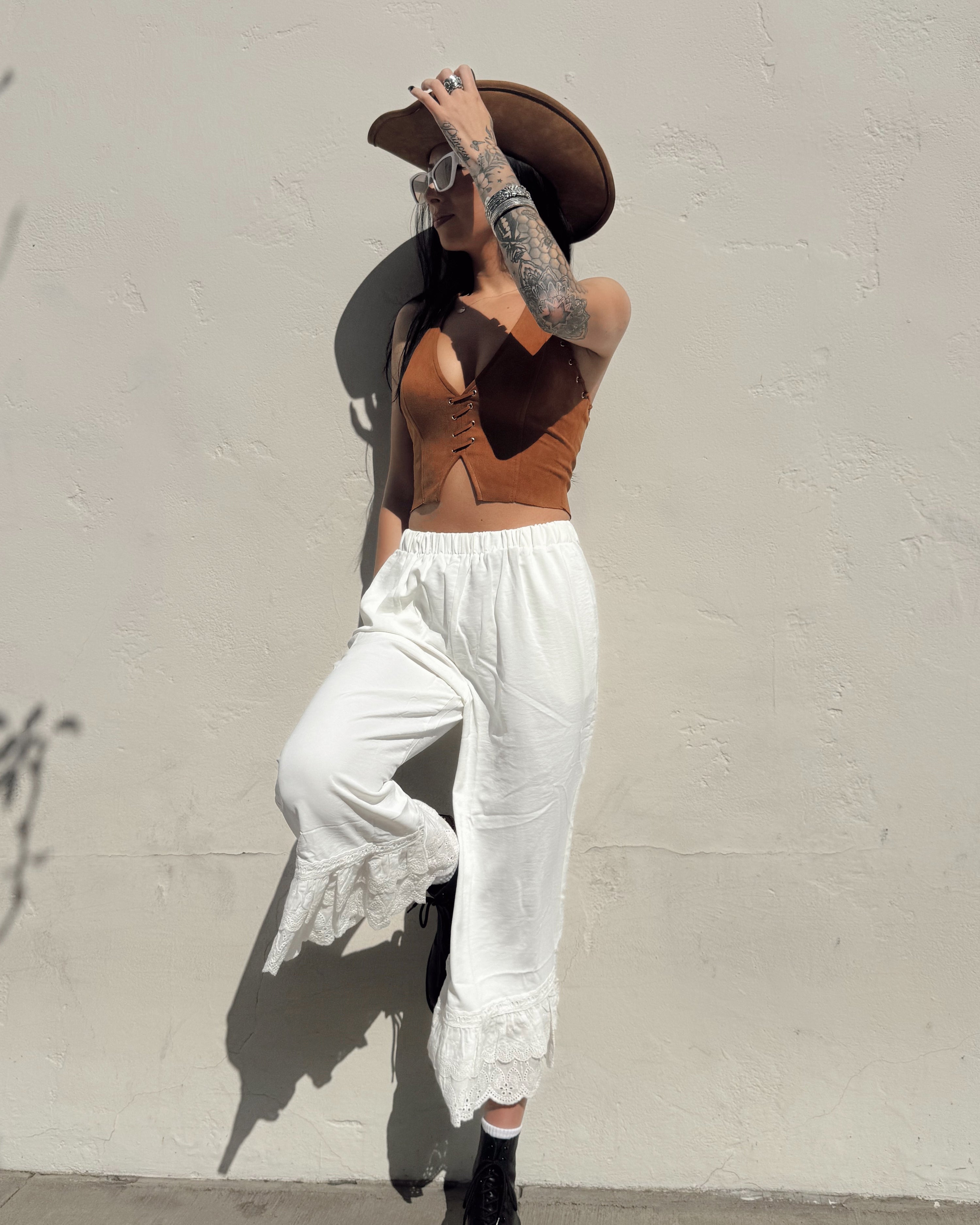 Eyelet Bloomer Pants