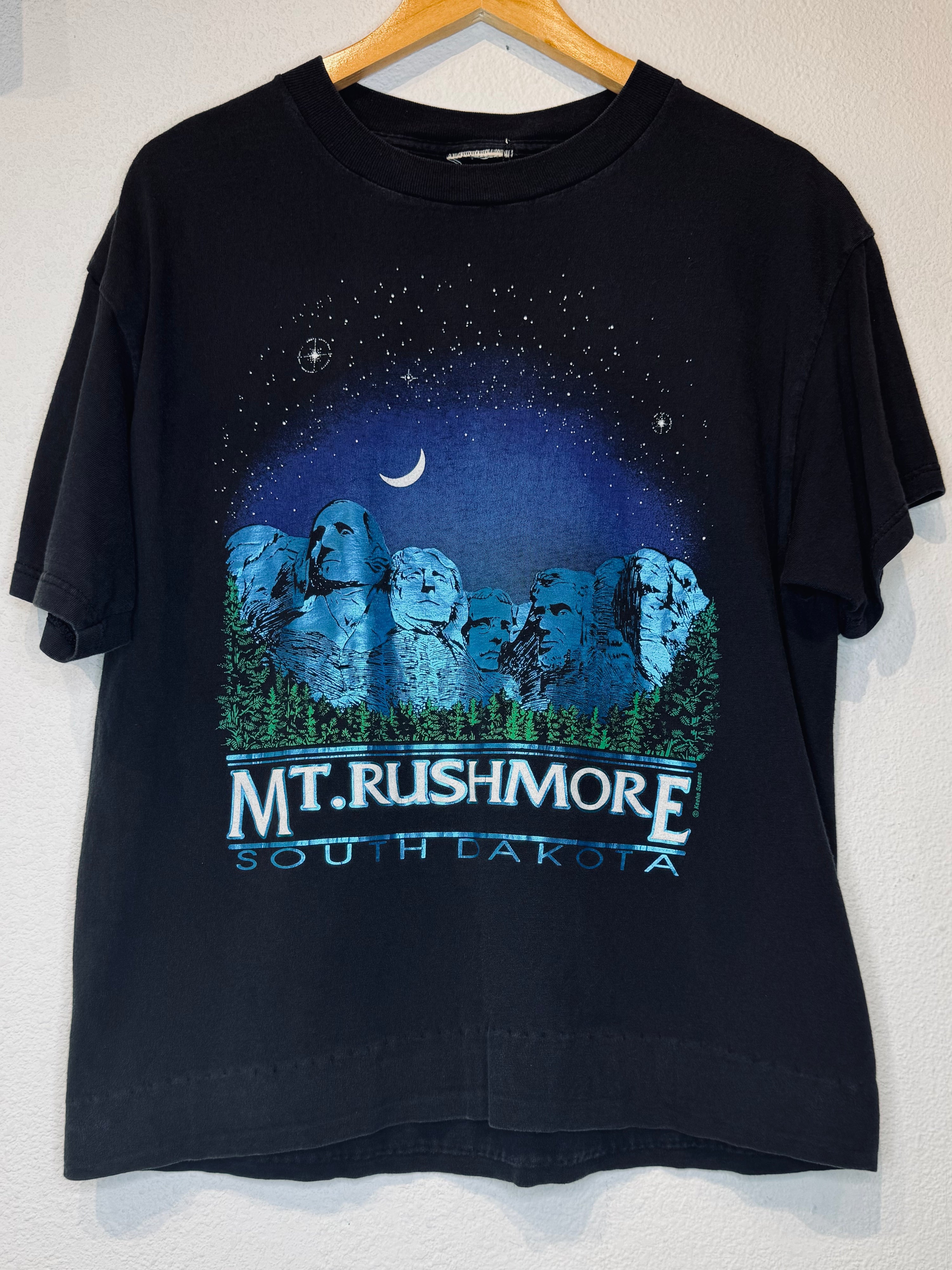 Mt Rushmore Vintage Tee