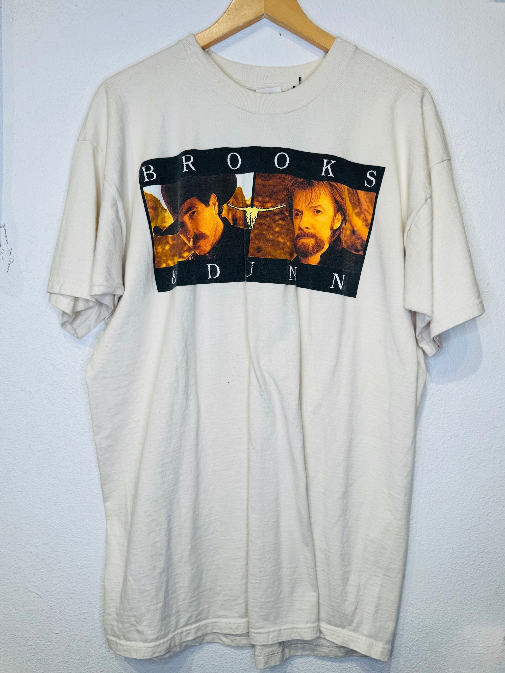 Brooks and Dunn Asphalt Cowboy Vintage Tee