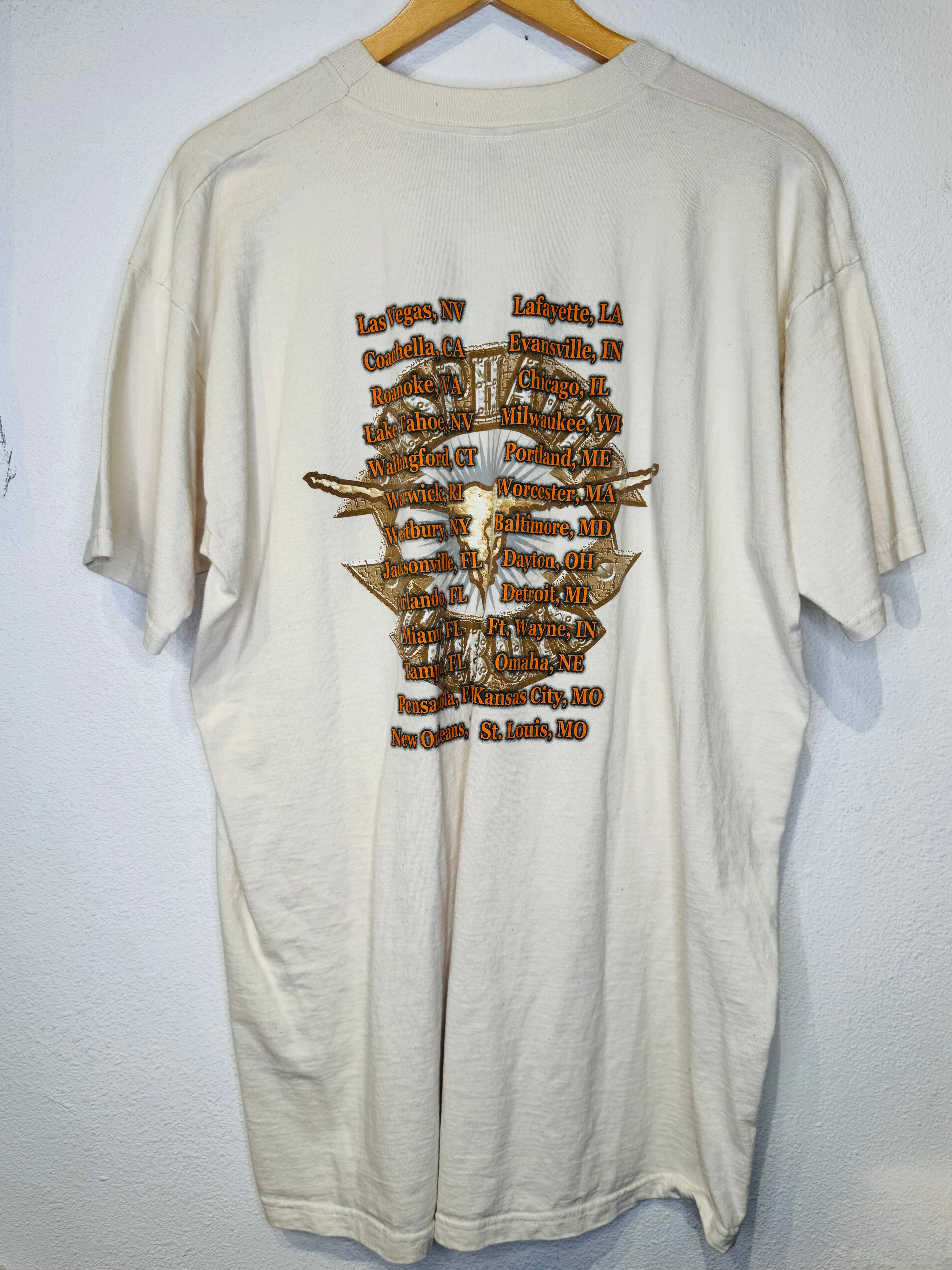 Brooks and Dunn Asphalt Cowboy Vintage Tee