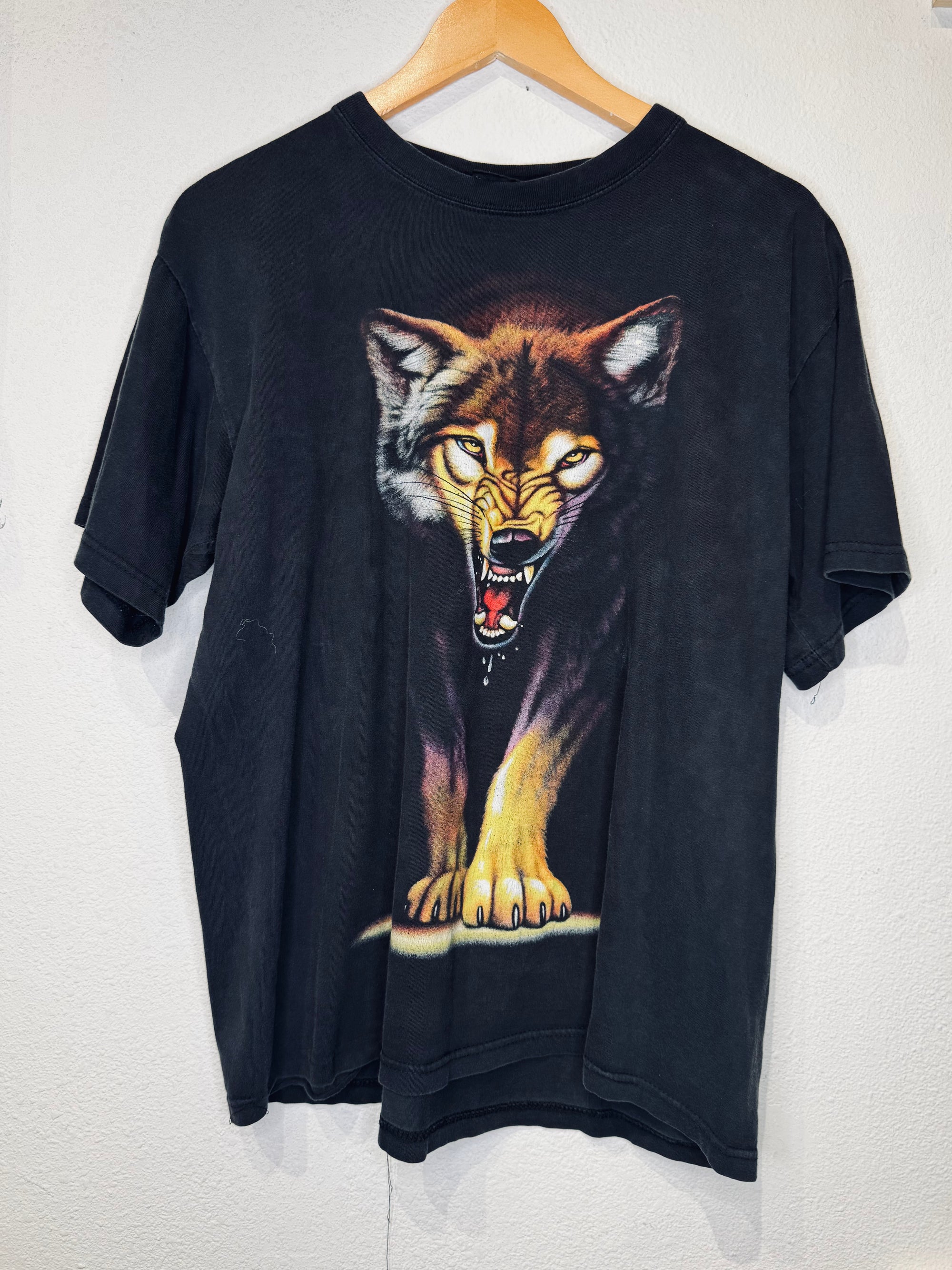 Wolf Vintage Tee