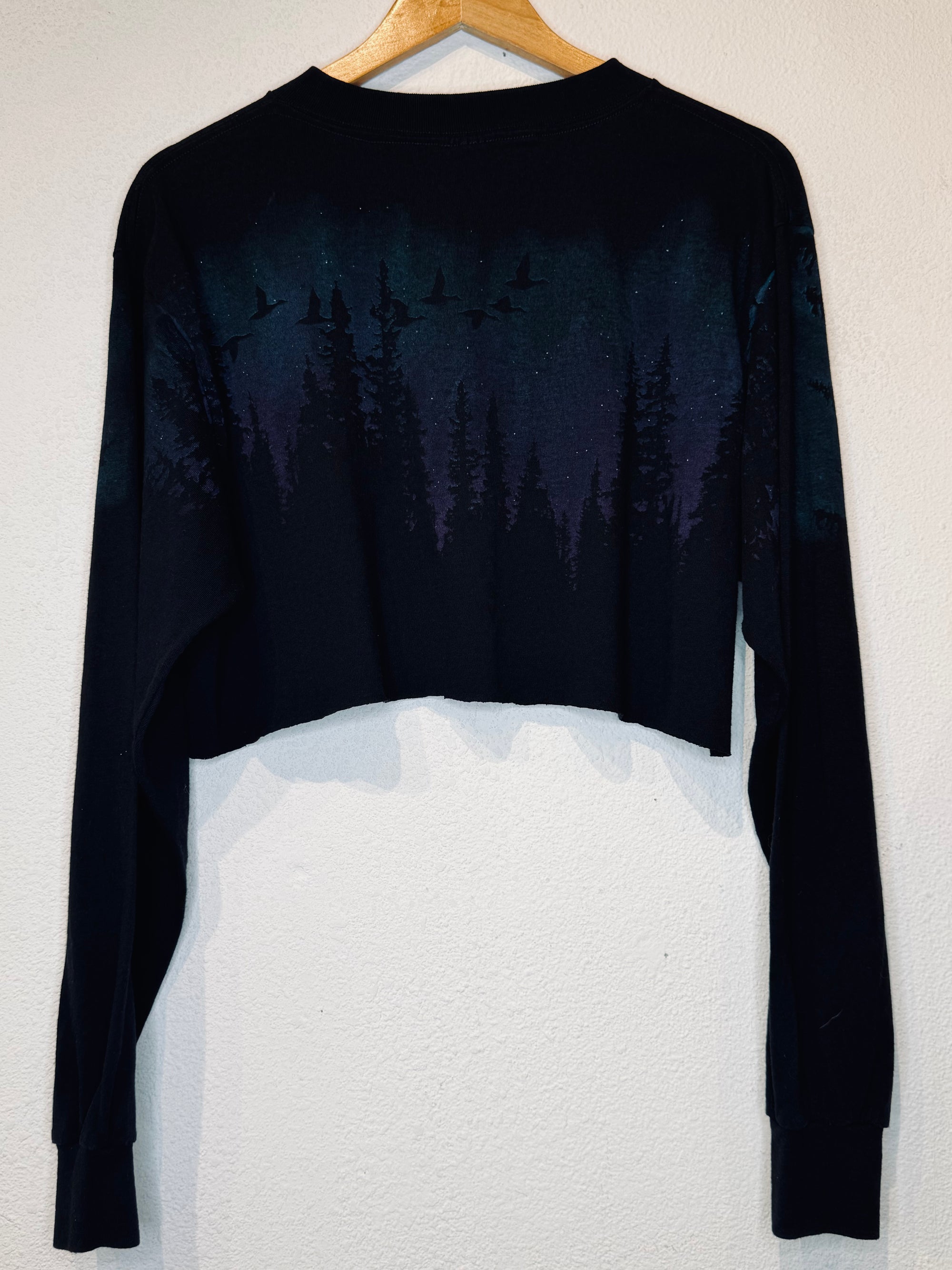 Wolf Moonlight Vintage Crop Long Sleeve