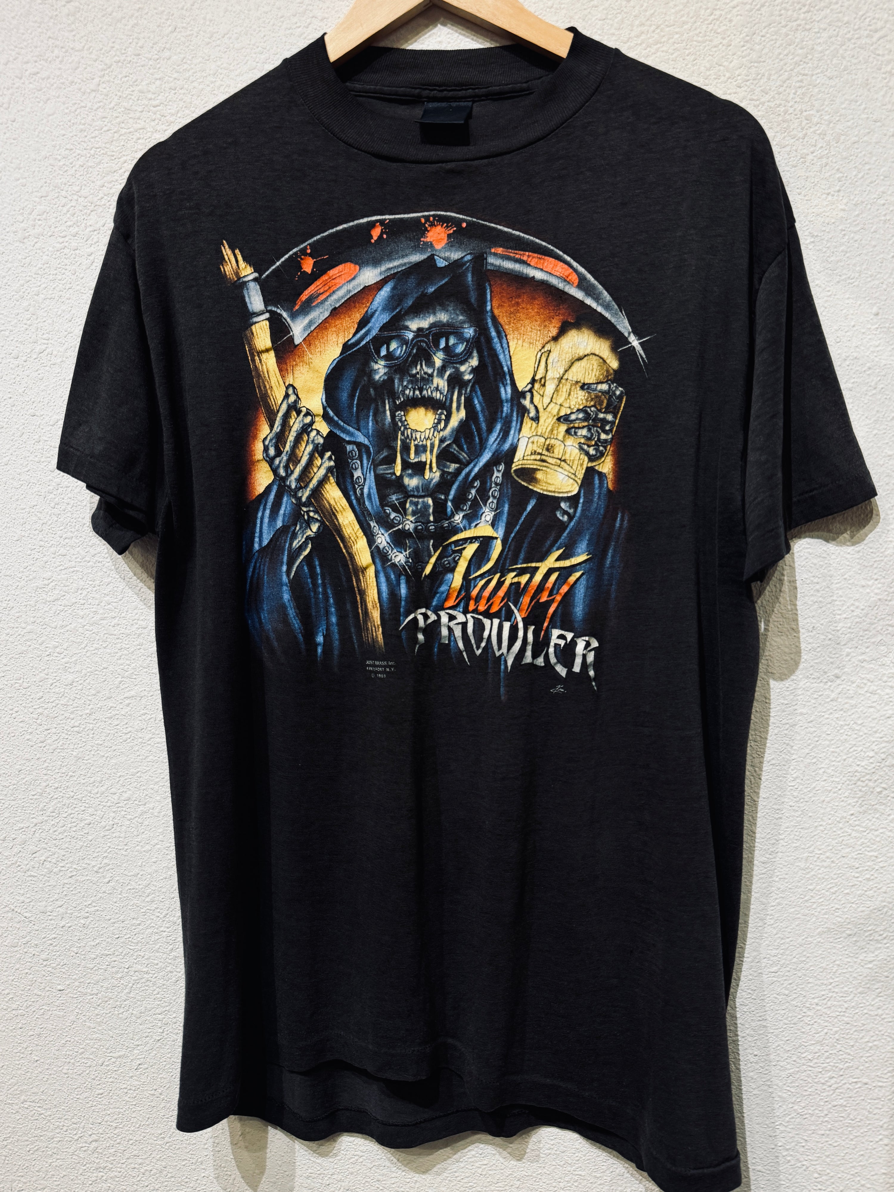 Just Brass '89 Party Prowler Vintage Tee