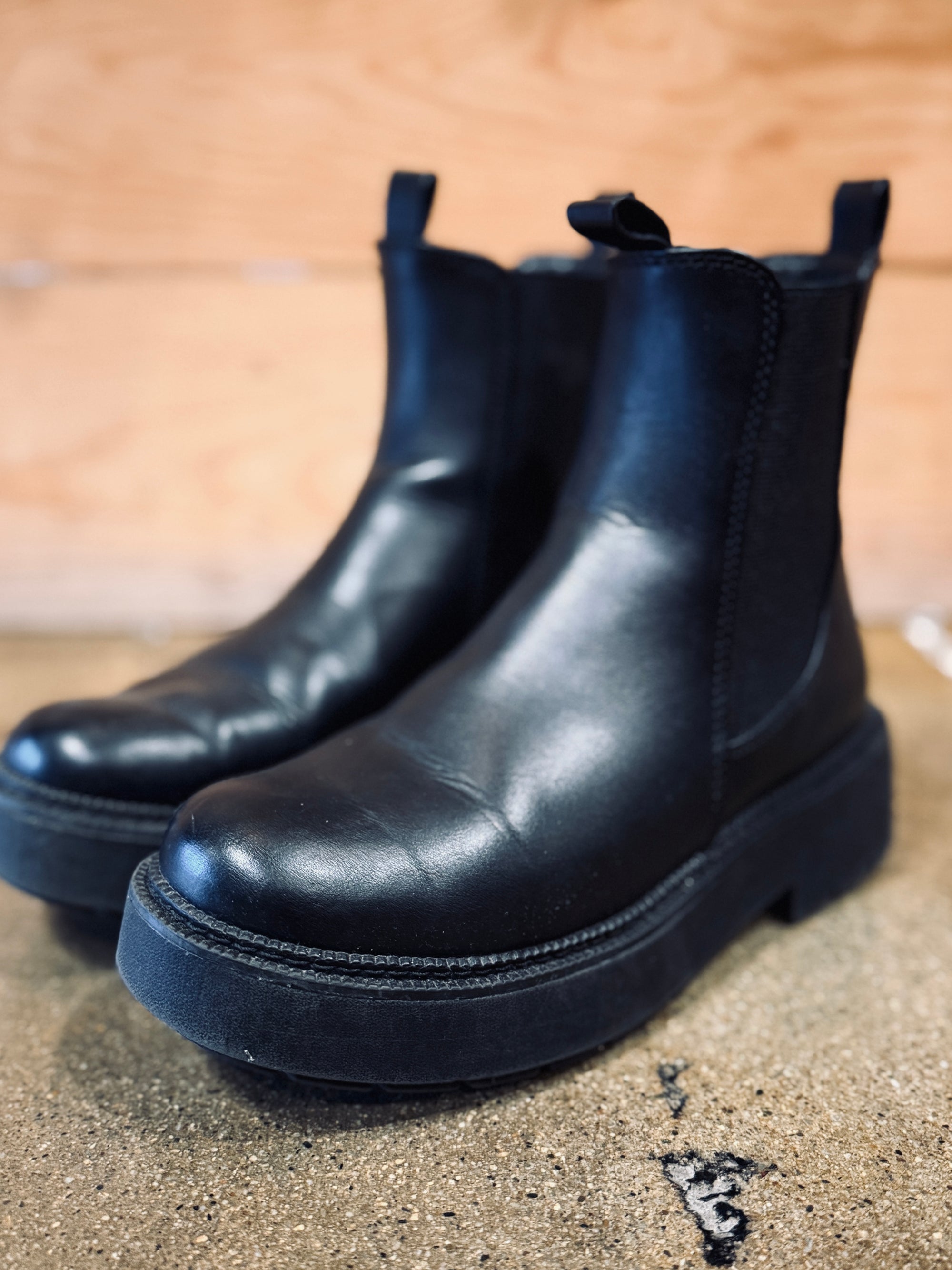 Chelsea Boot