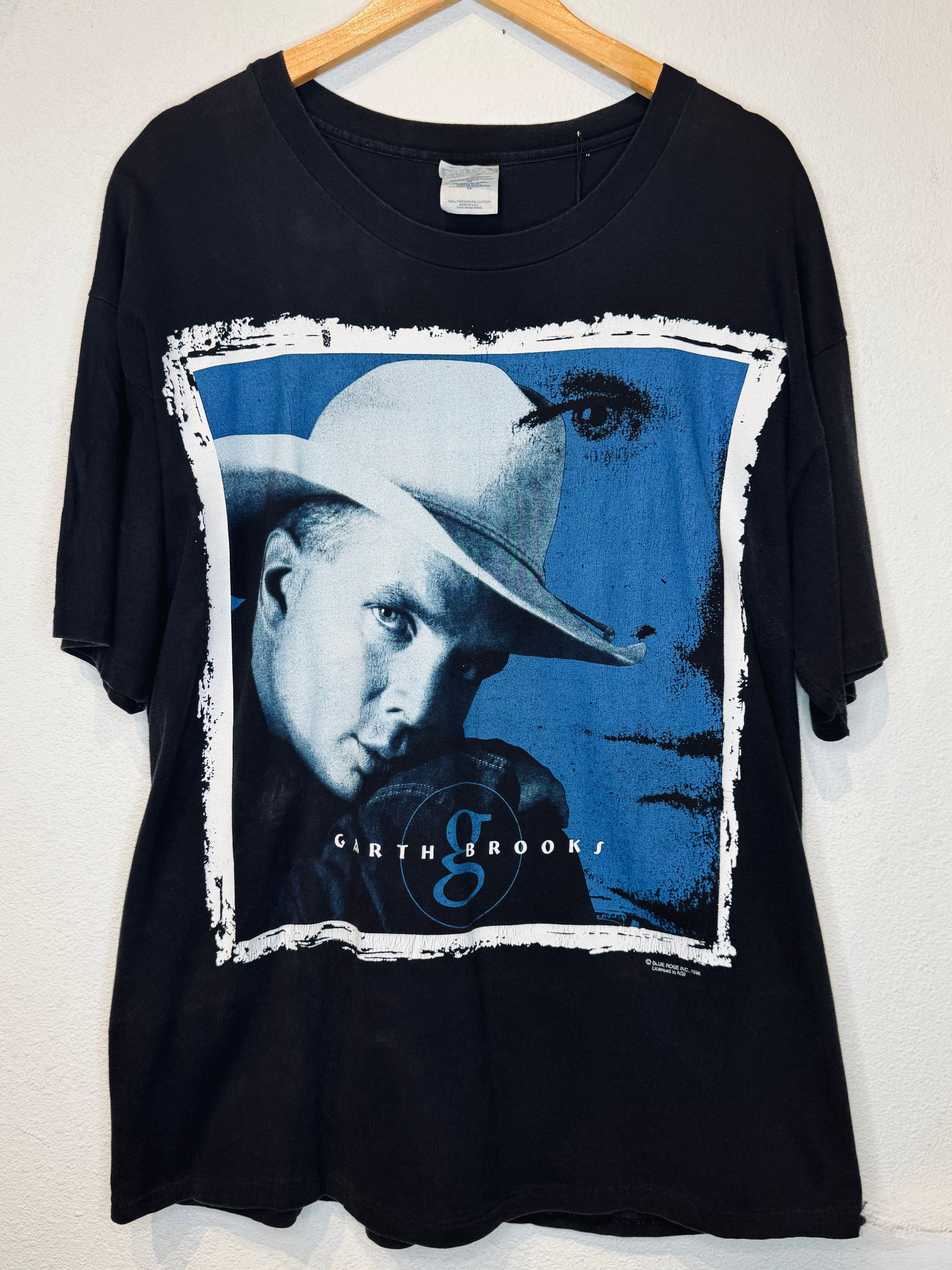 Garth Brooks '96 Vintage Tee