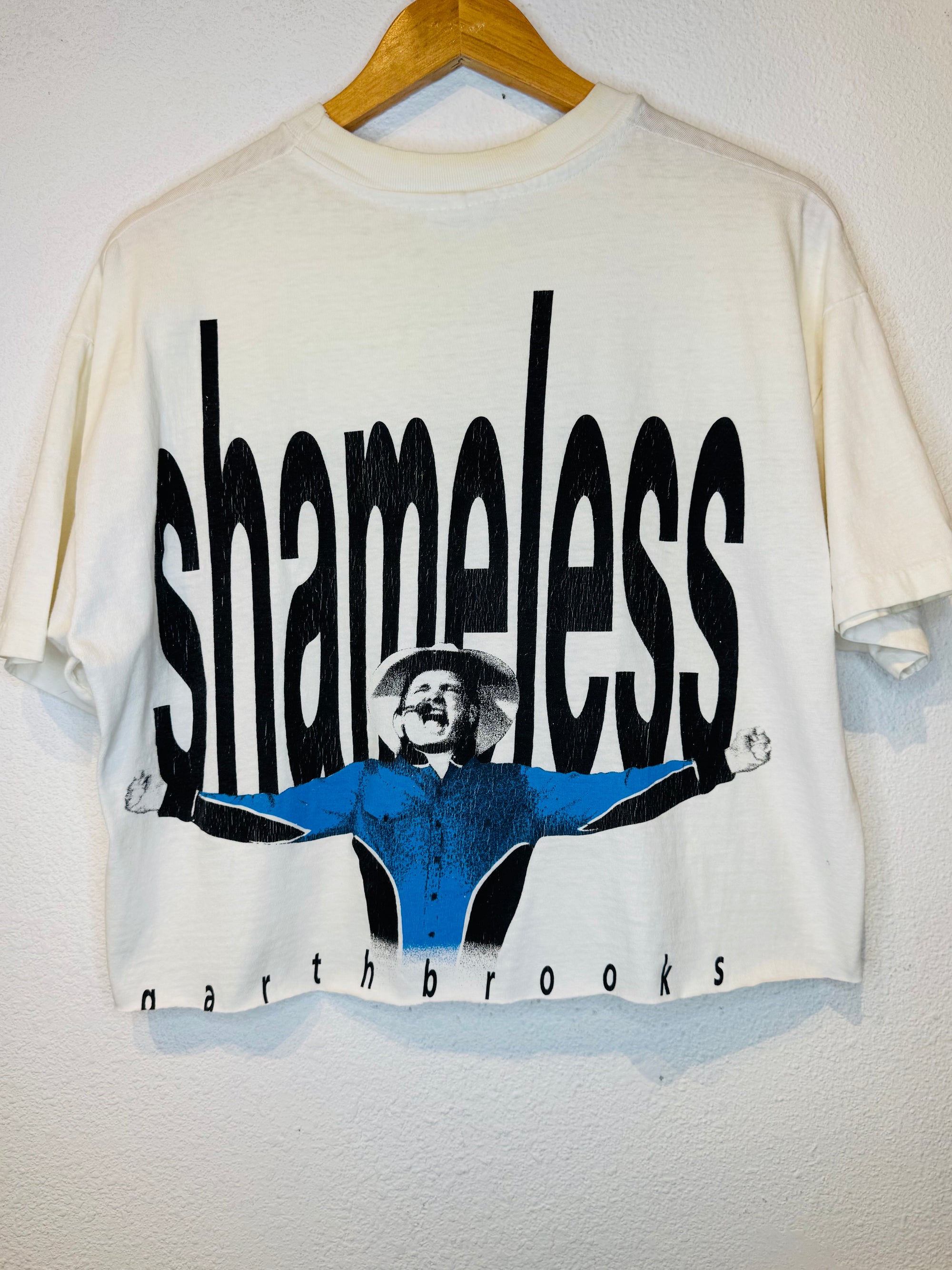 Garth Brooks Ropin Vintage Crop Tee