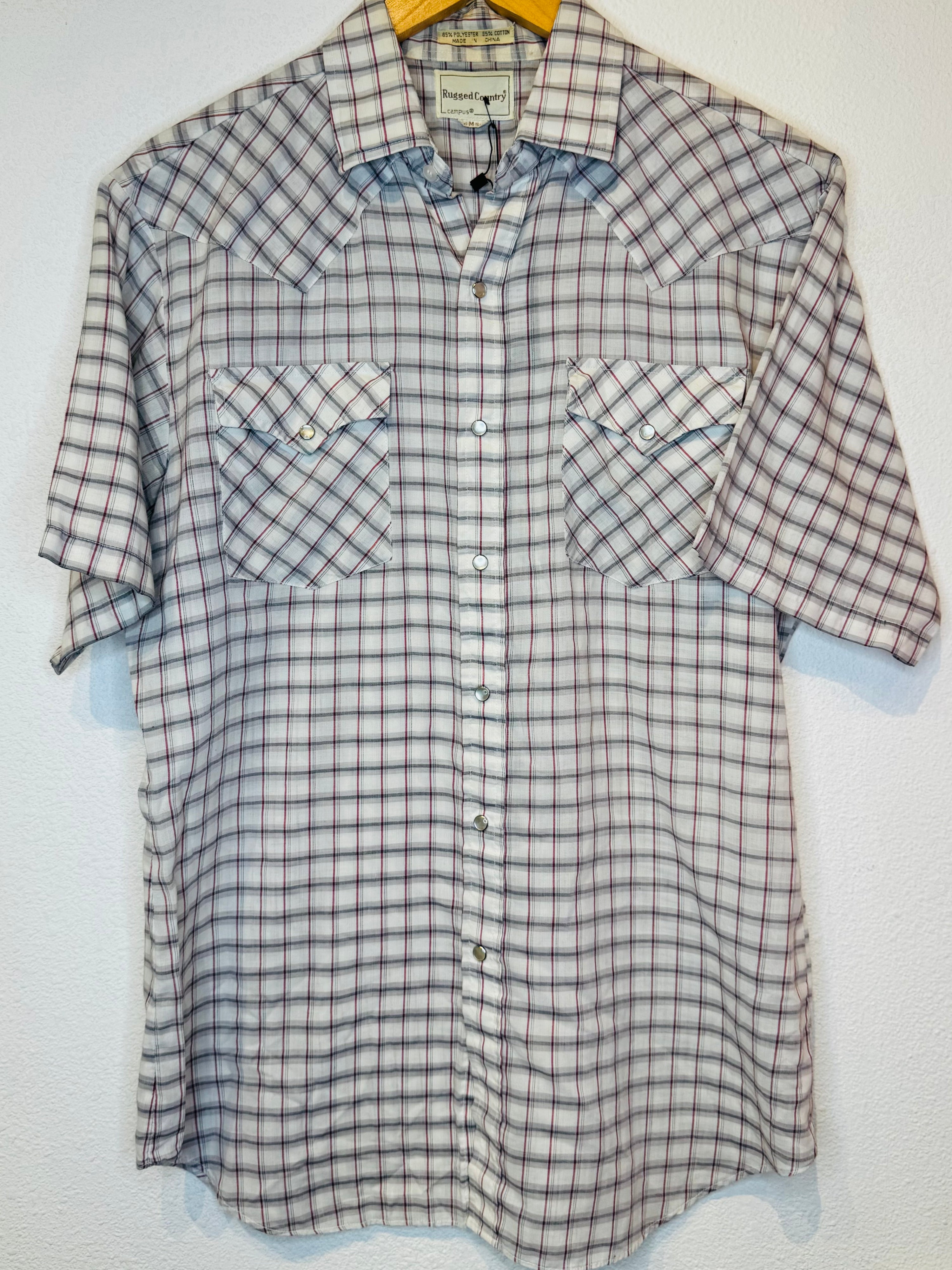 Rugged Country Vintage Pearl Snap