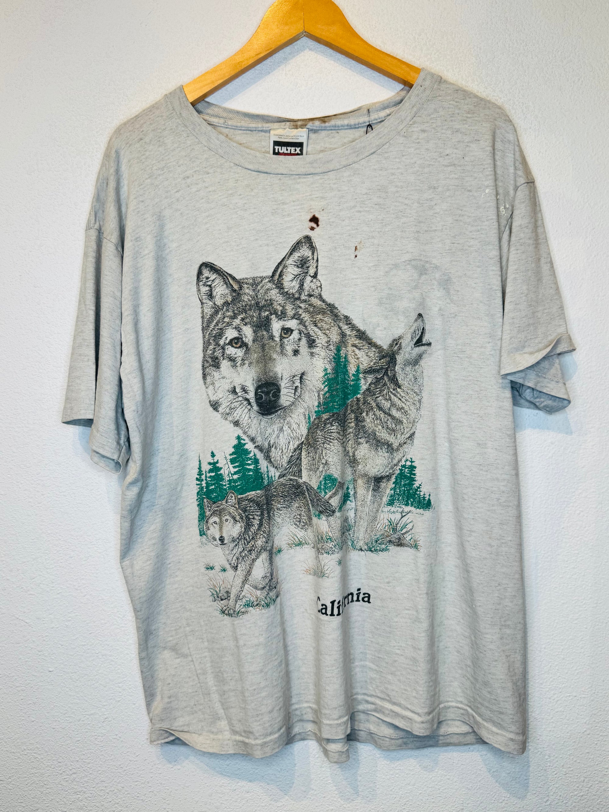 California Wolf Vintage Tee