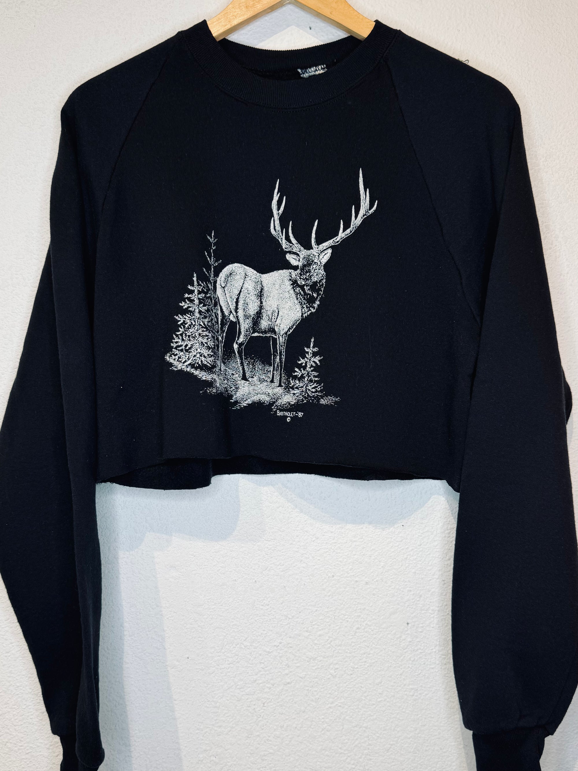Elk Vintage Crop Crewneck