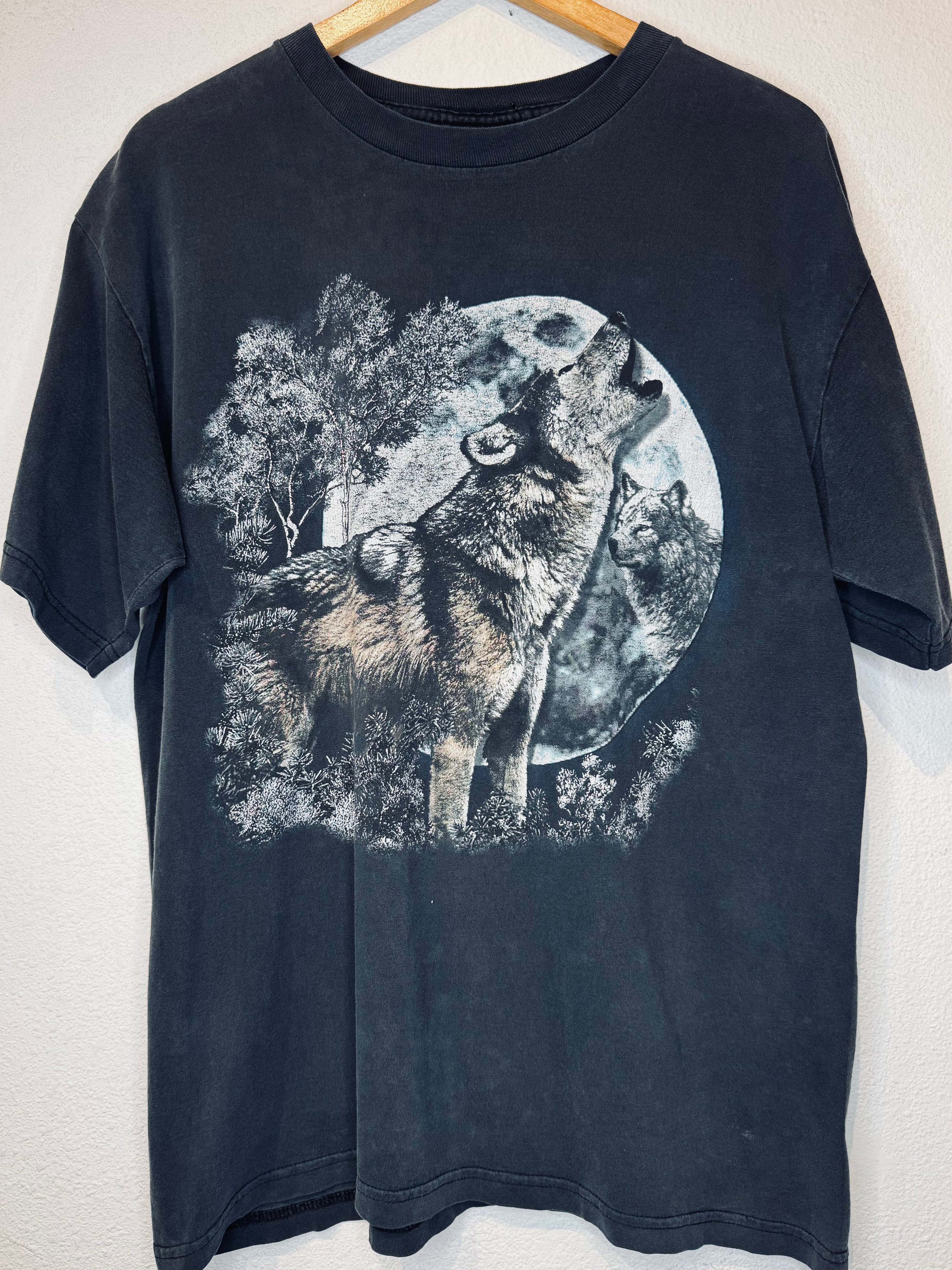 Howling Wolf Vintage Tee