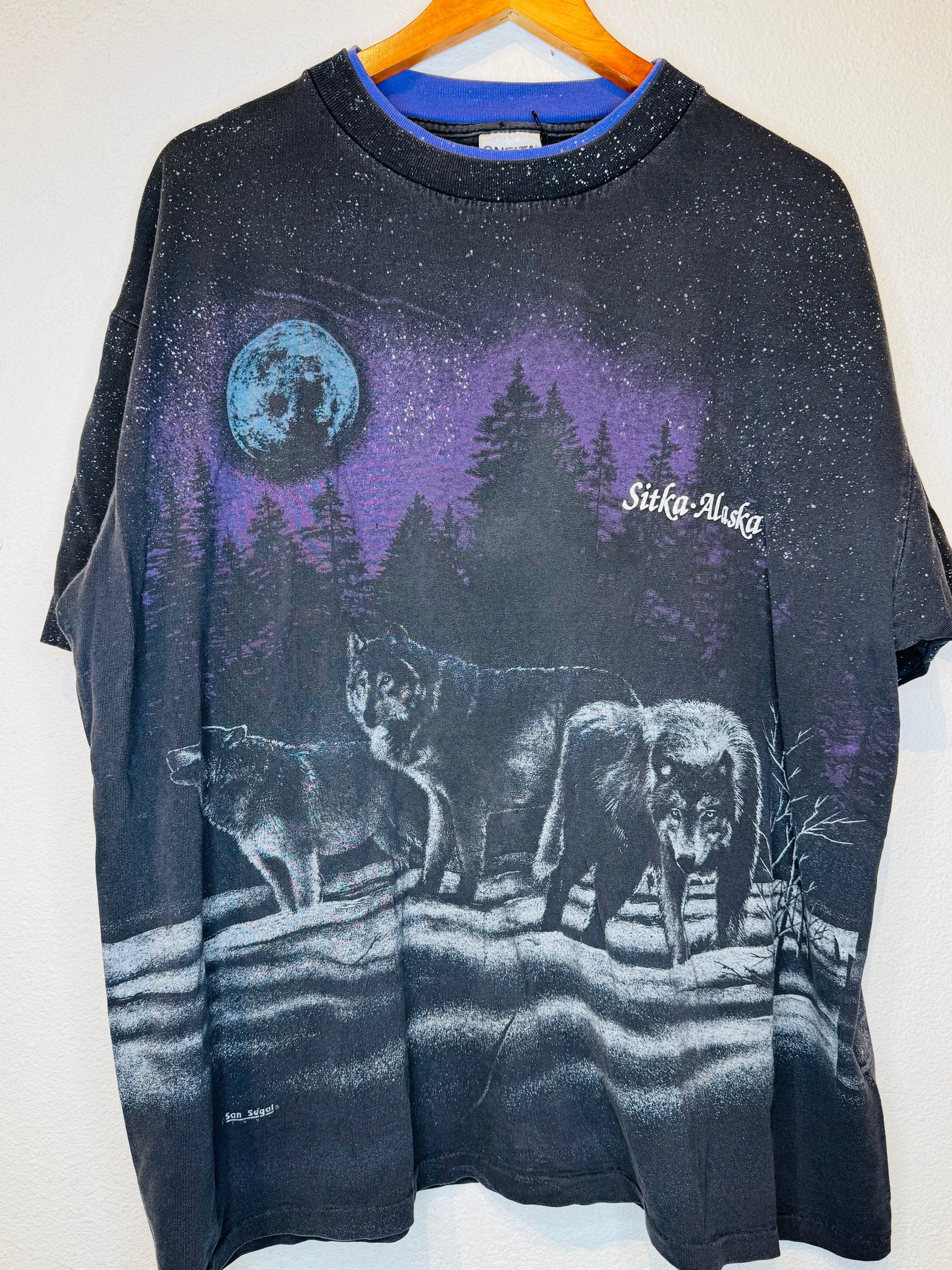 Sitka Alaska Wolf Vintage Tee - Burnout