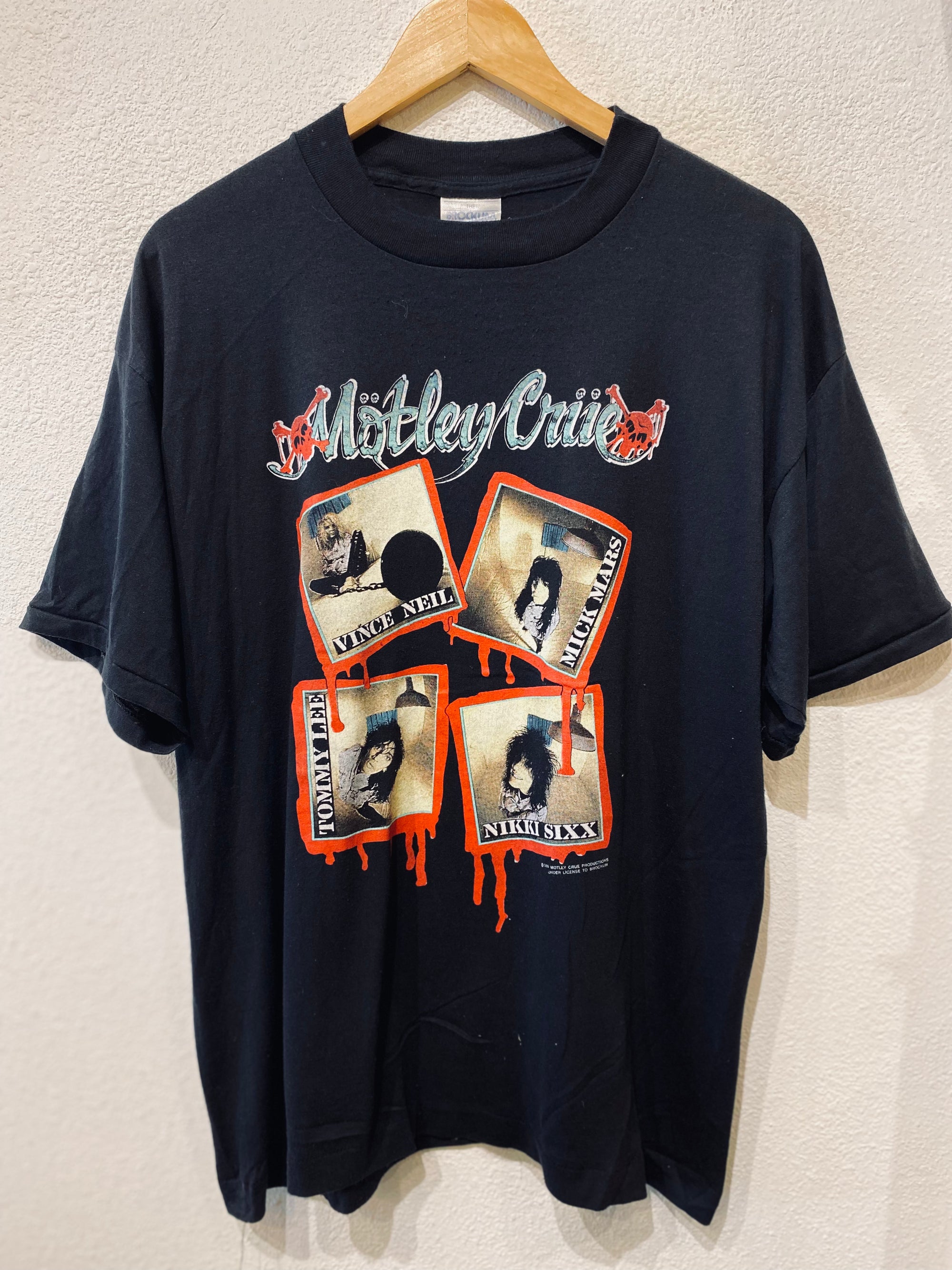 Motley Crue '89 Kick Start My Heart Vintage Tee