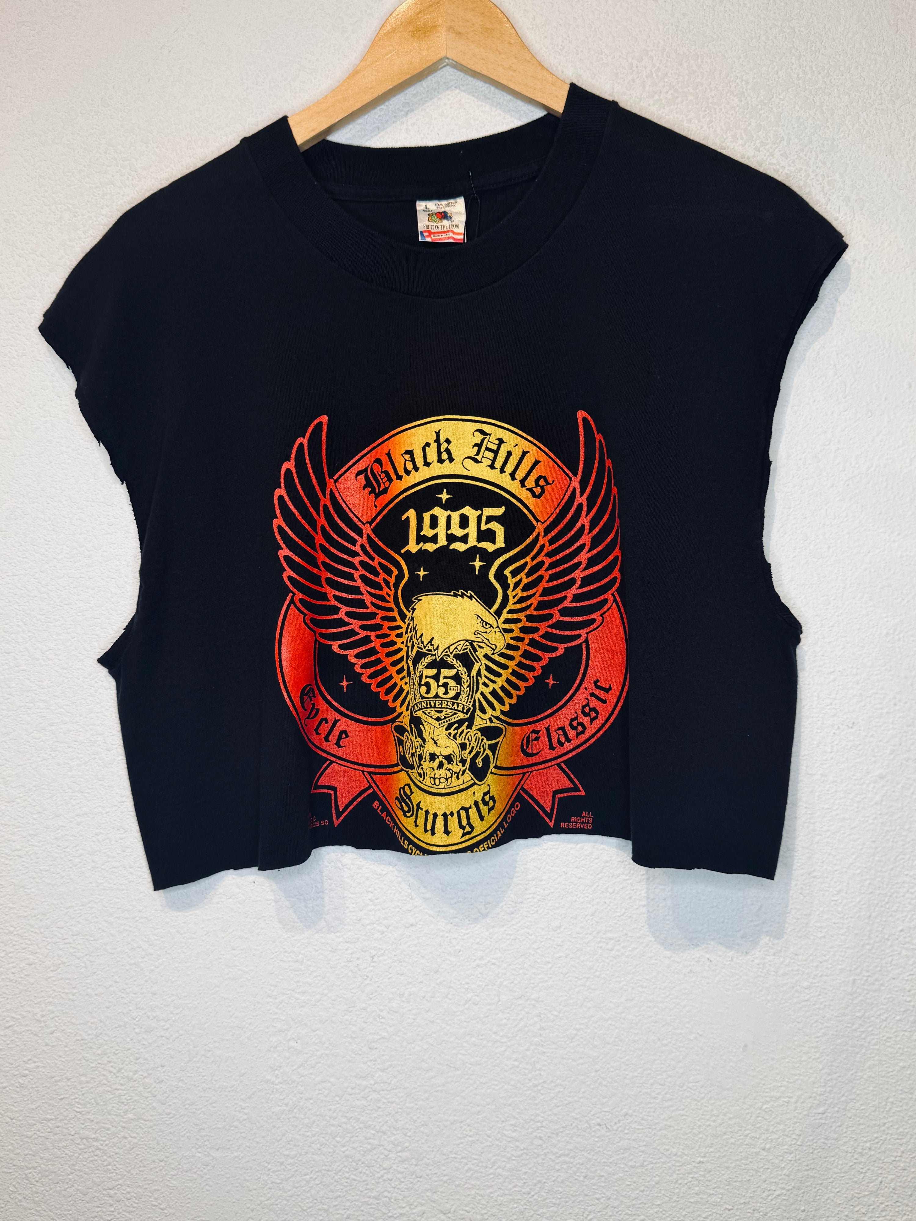 Black Hills '95 Vintage Crop Tank