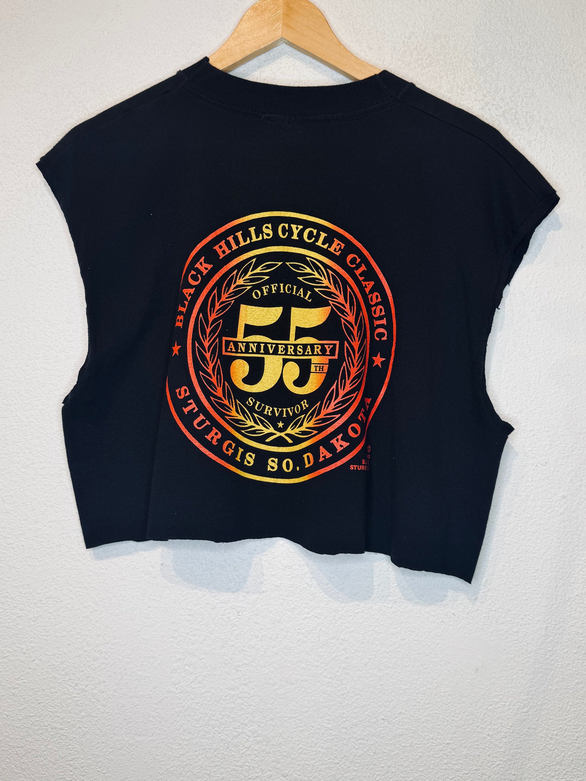 Black Hills '95 Vintage Crop Tank