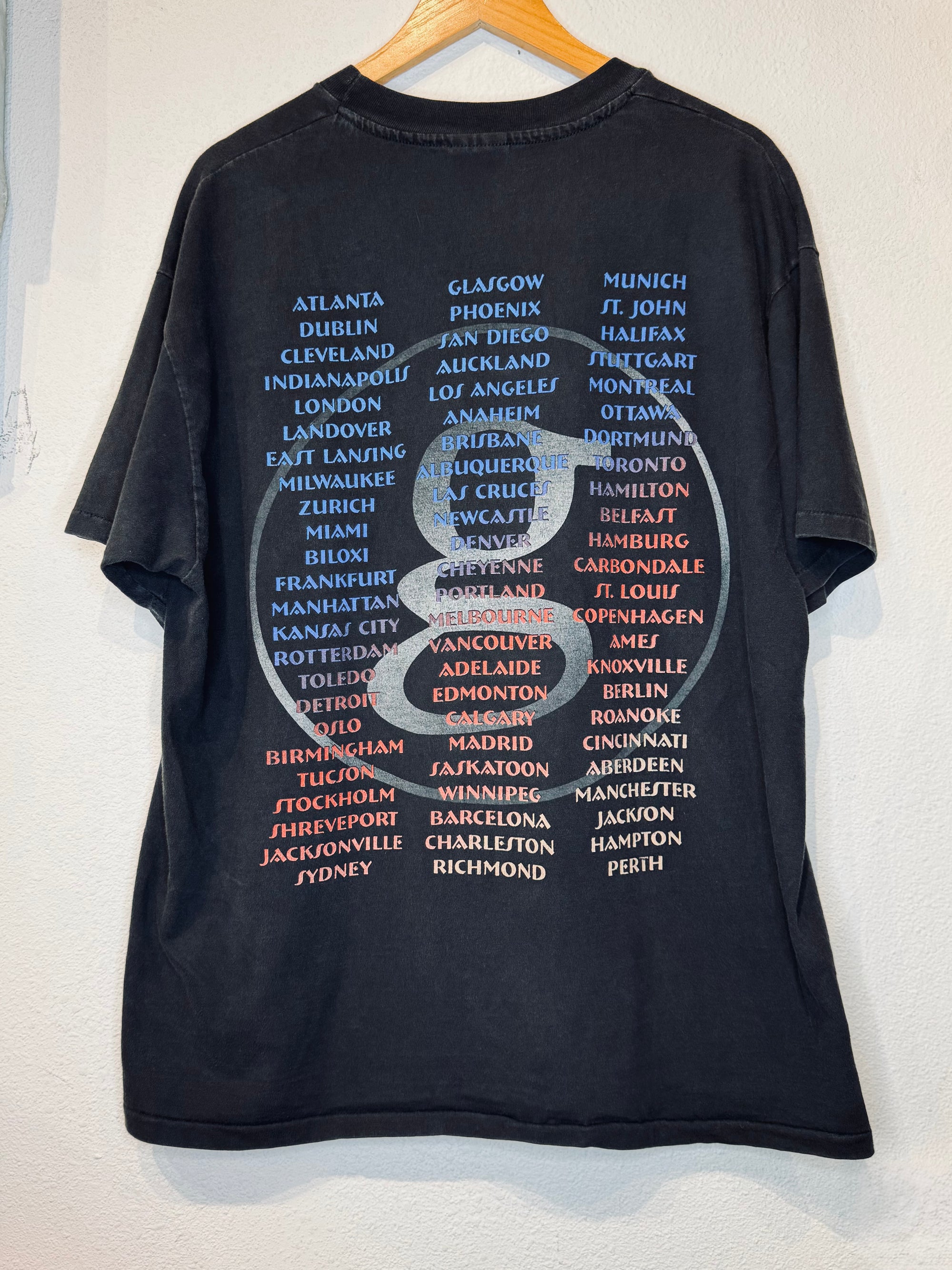 Garth Brooks Fresh Horses Vintage Tee