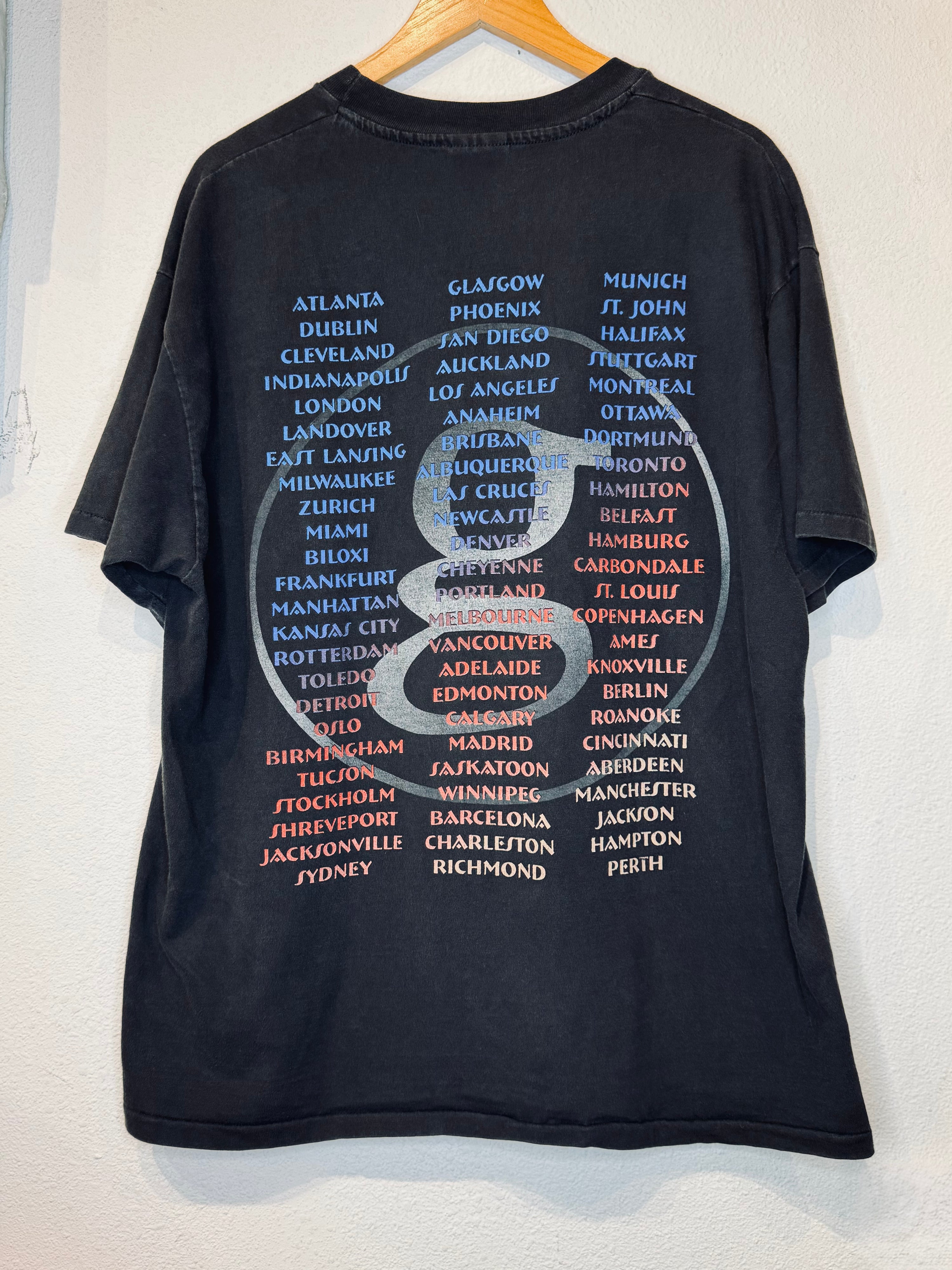 Garth Brooks Fresh Horses Vintage Tee