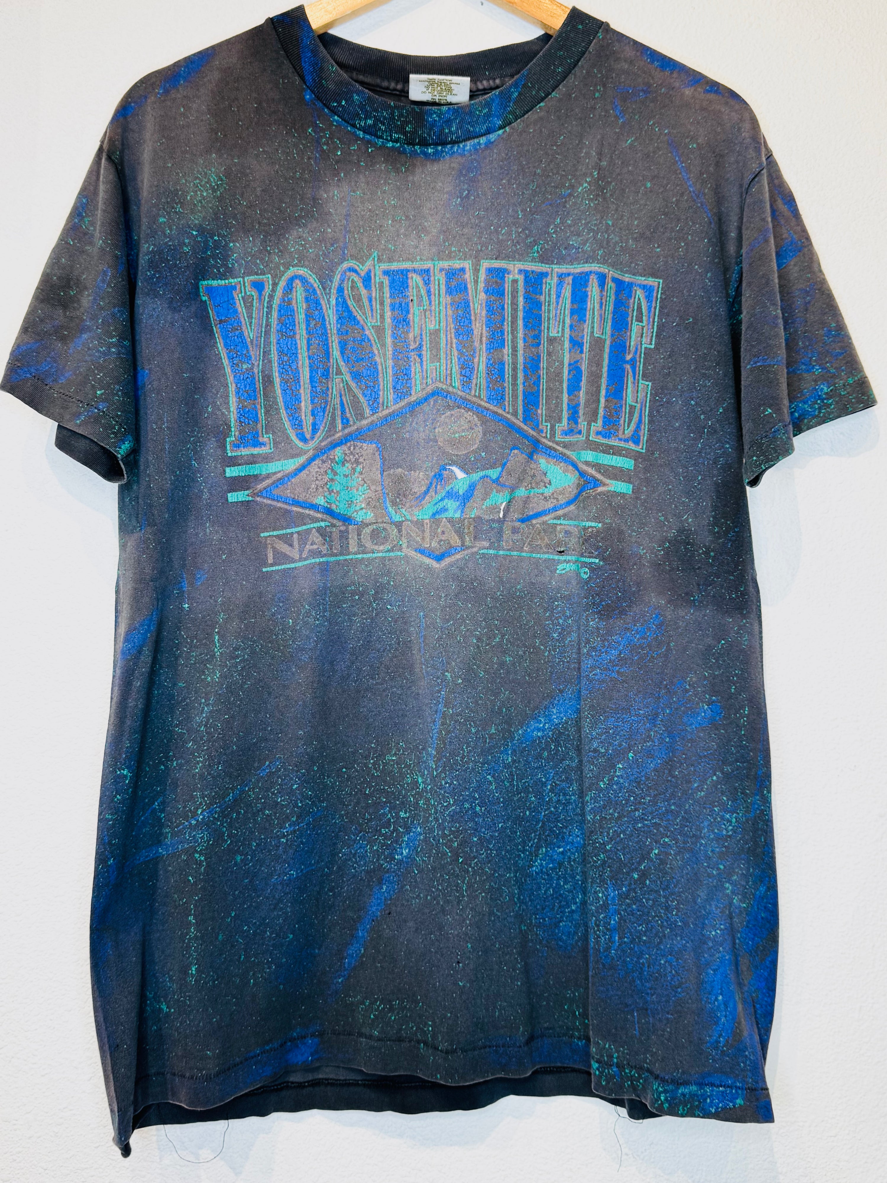 Yosemite Vintage Tee