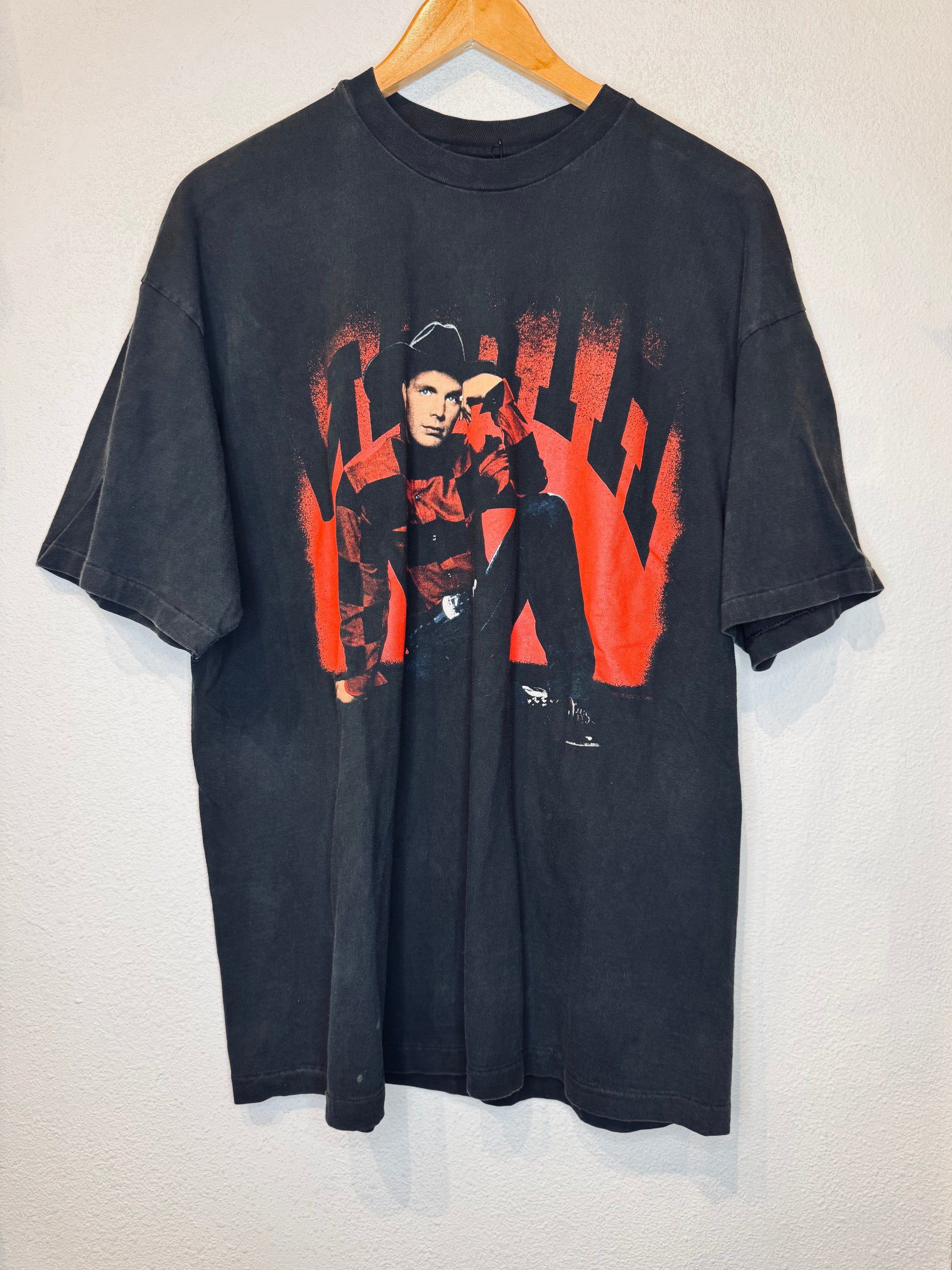 Garth Brooks Vintage Tee