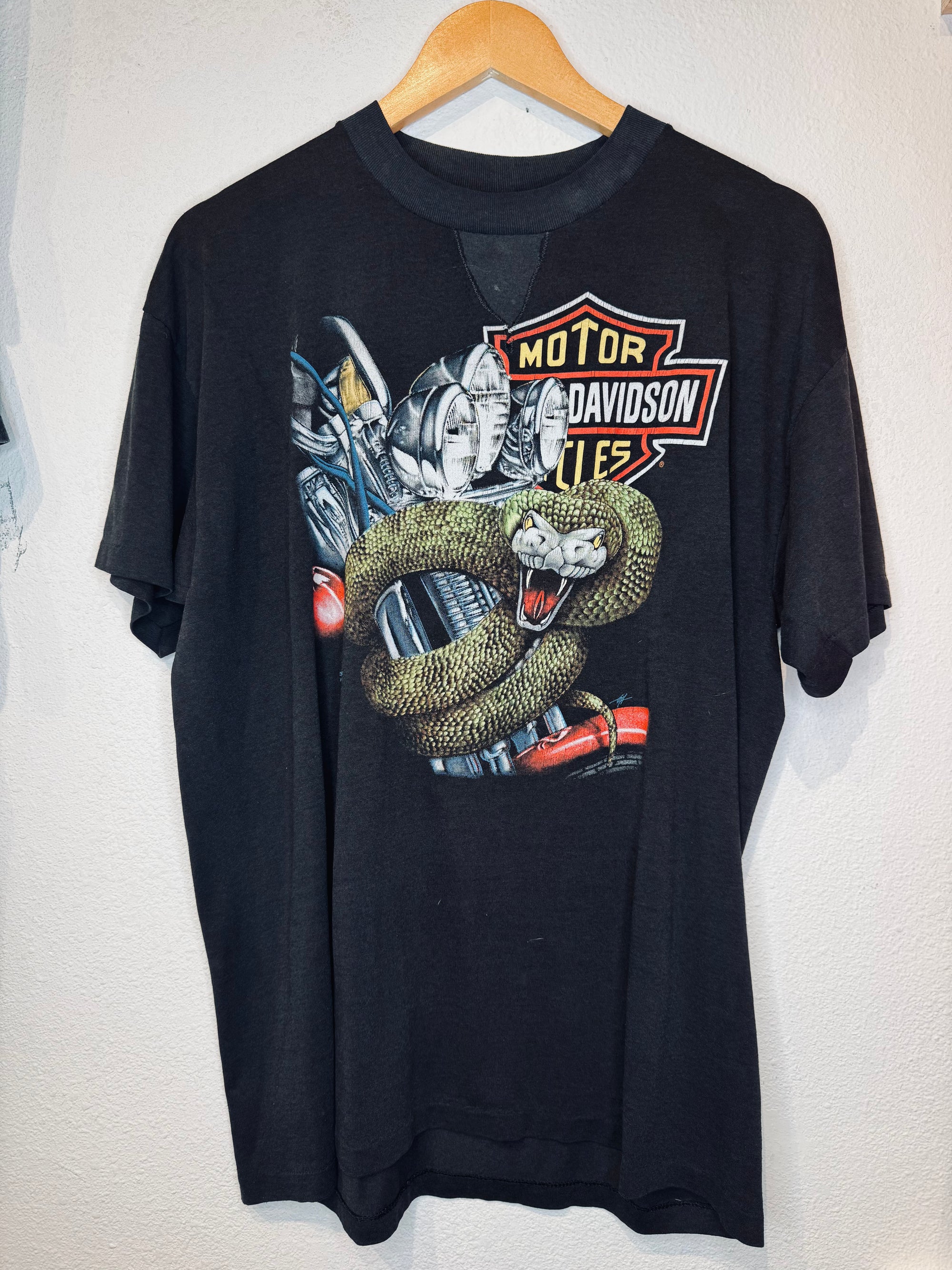 3D Emblem Snake Harley Vintage Tee