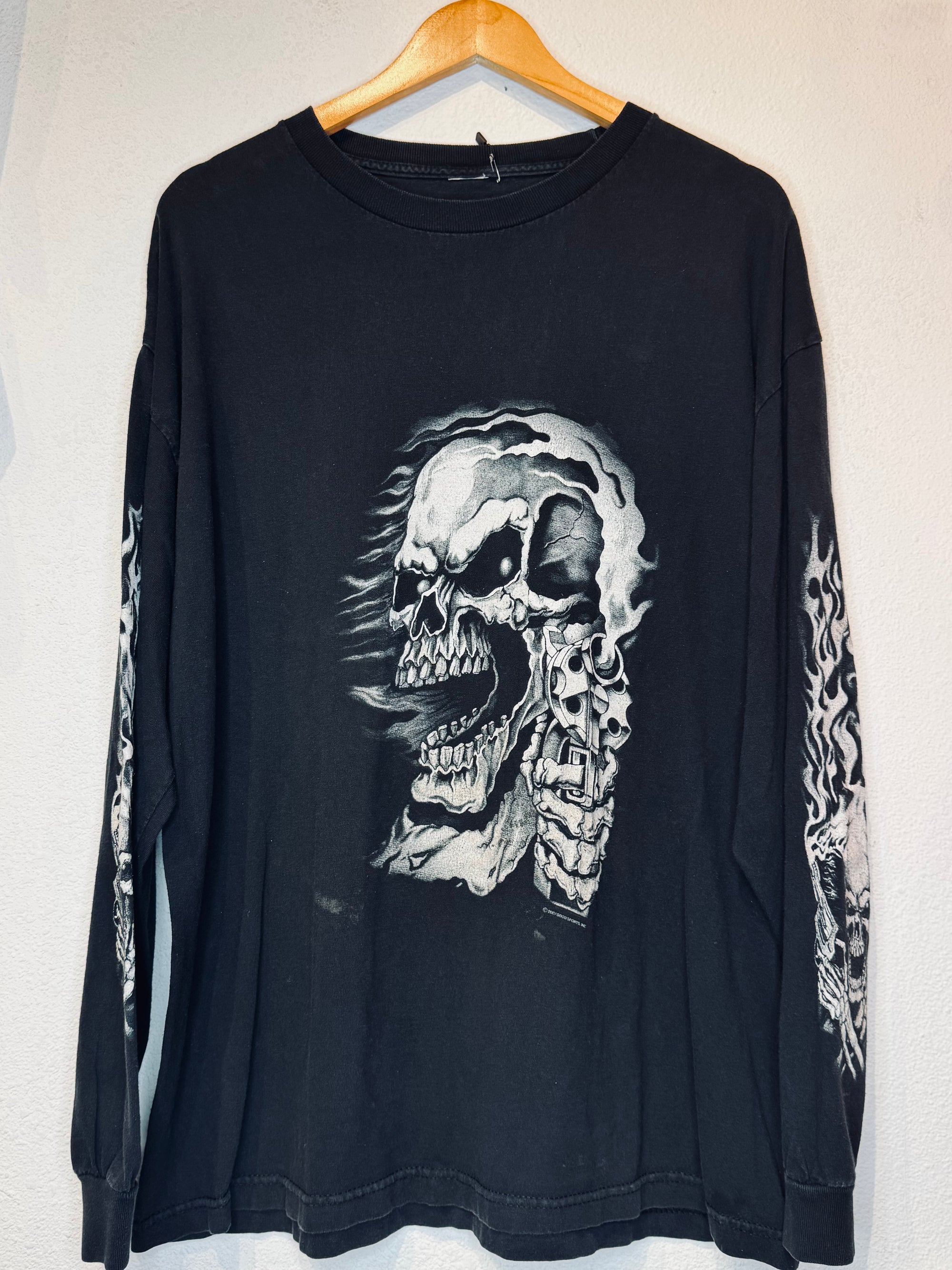 Skull Gun Vintage Long Sleeve