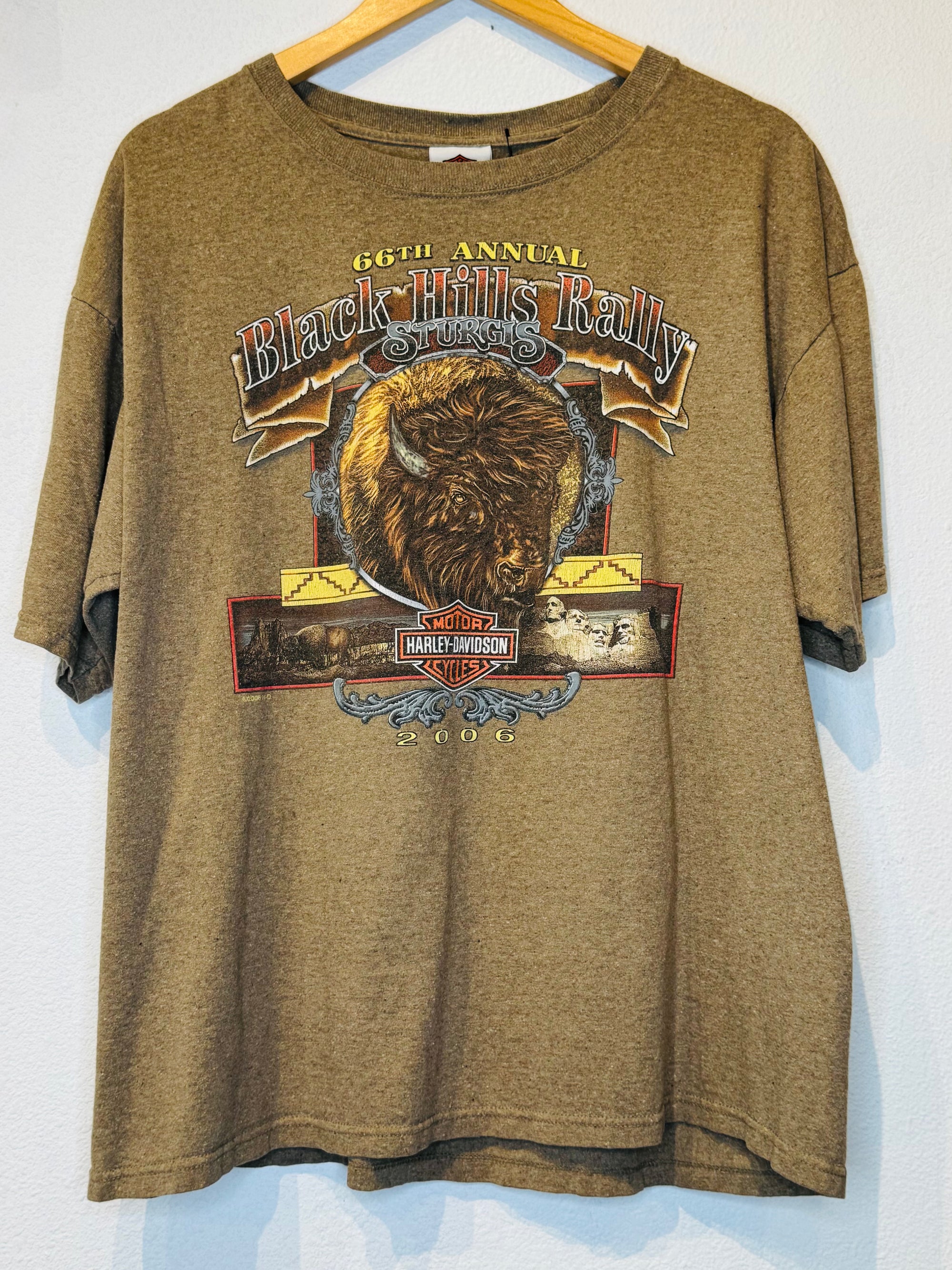 Black Hills '06 Harley Vintage Tee