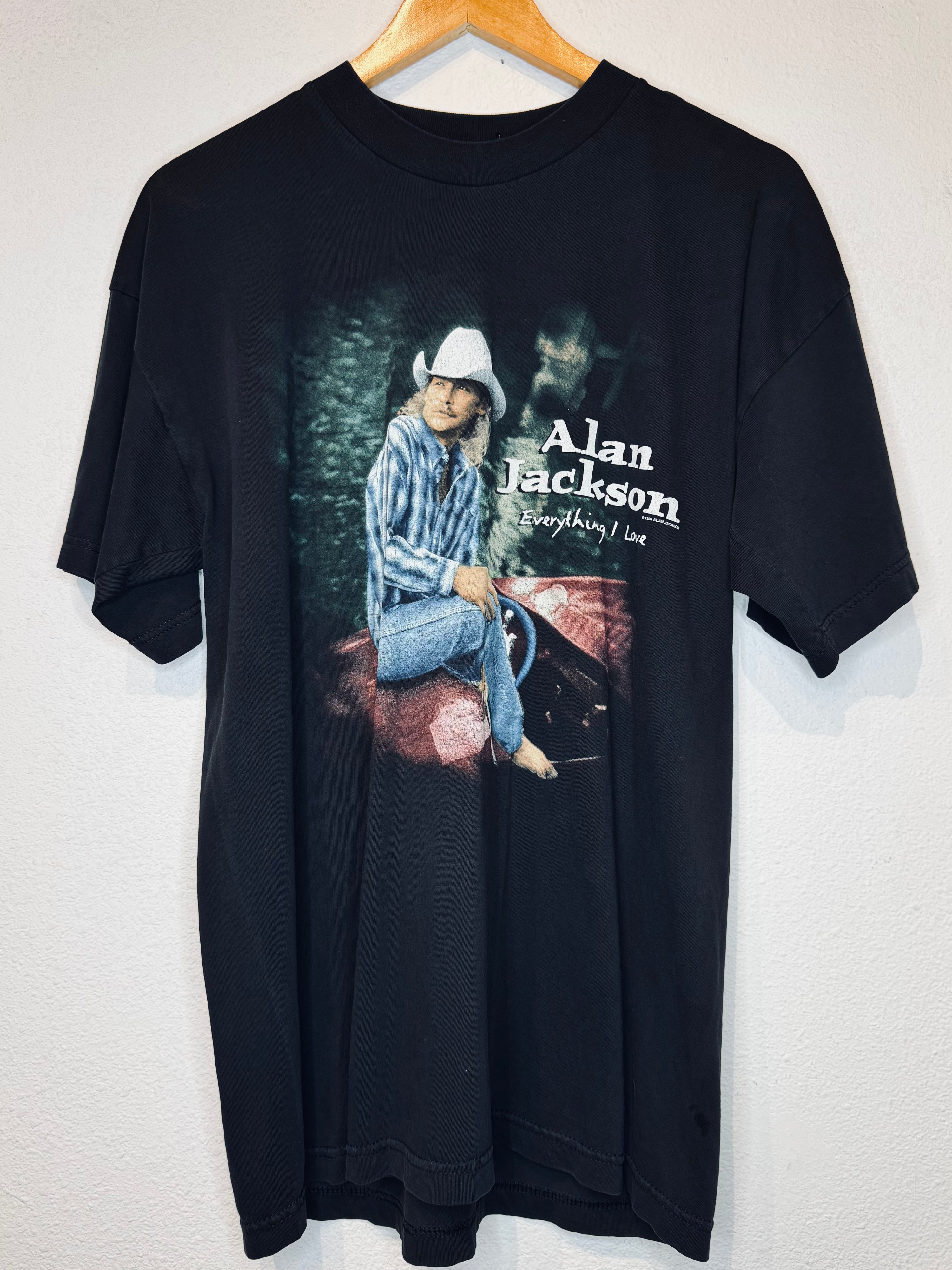 Alan Jackson Everything Vintage Tee