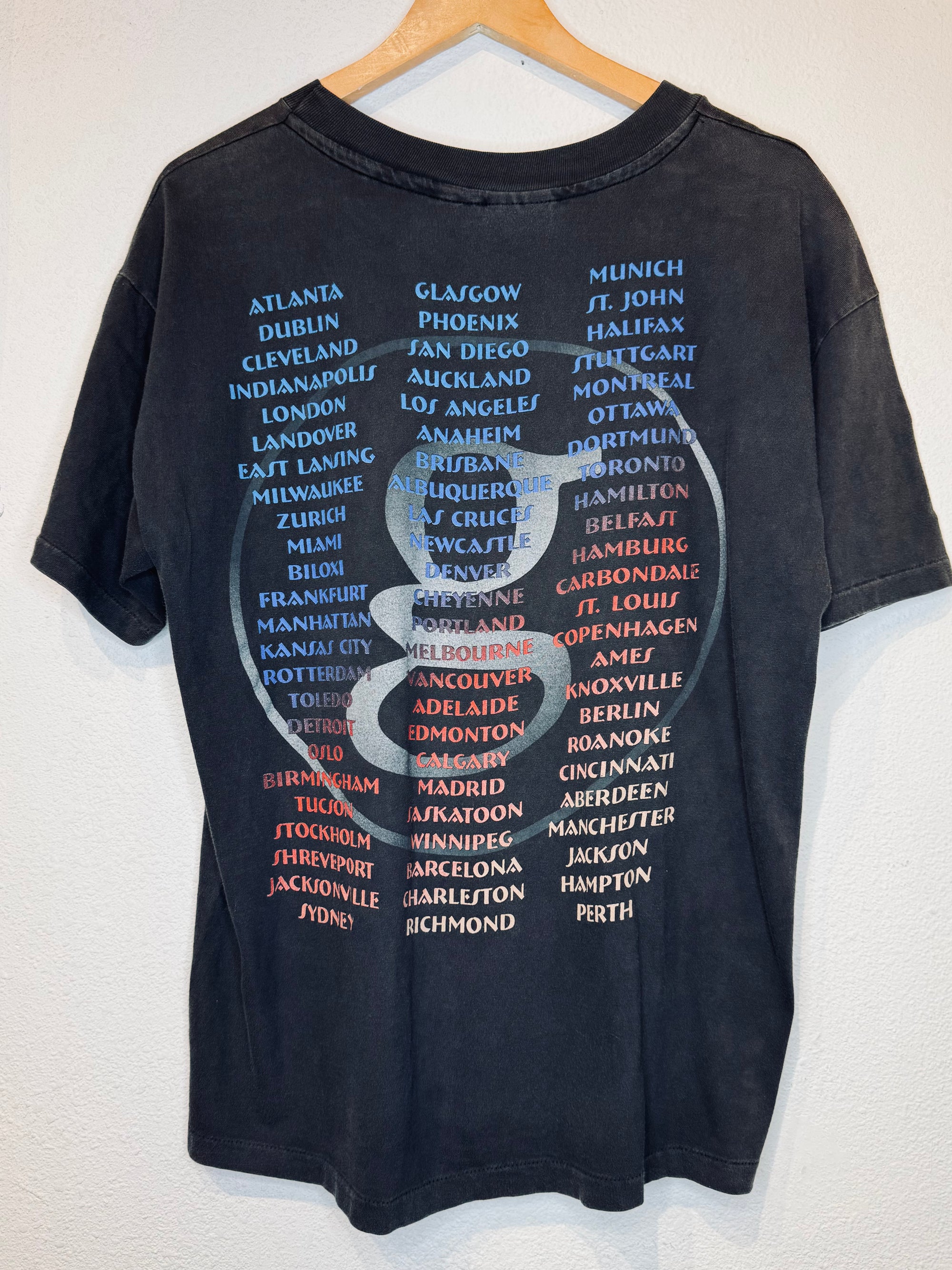 Garth Brooks Fresh Horses Vintage Tee