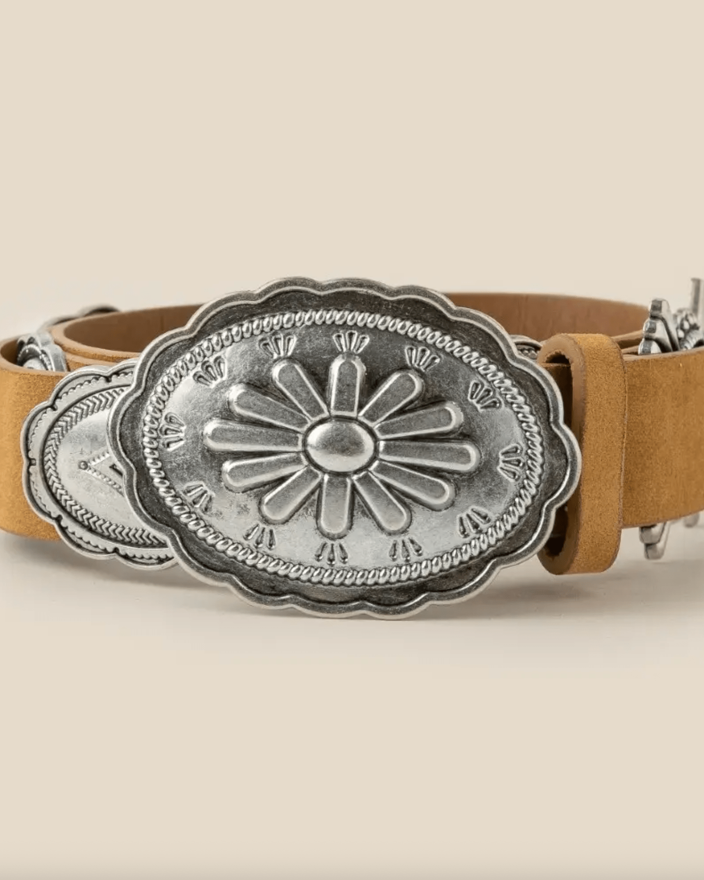Western Oval Concho Buckle Belt - Burnout