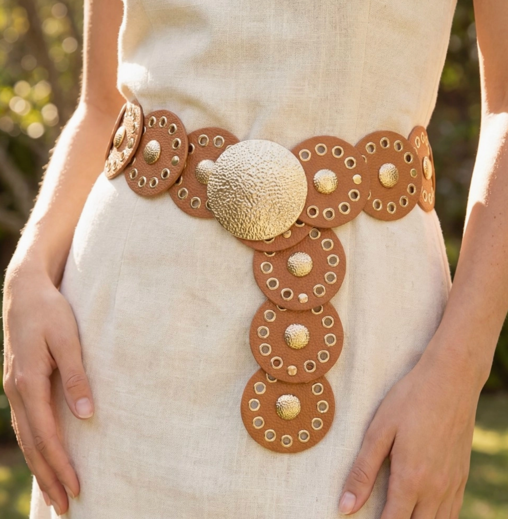Studded Leather Disc Linked Belt