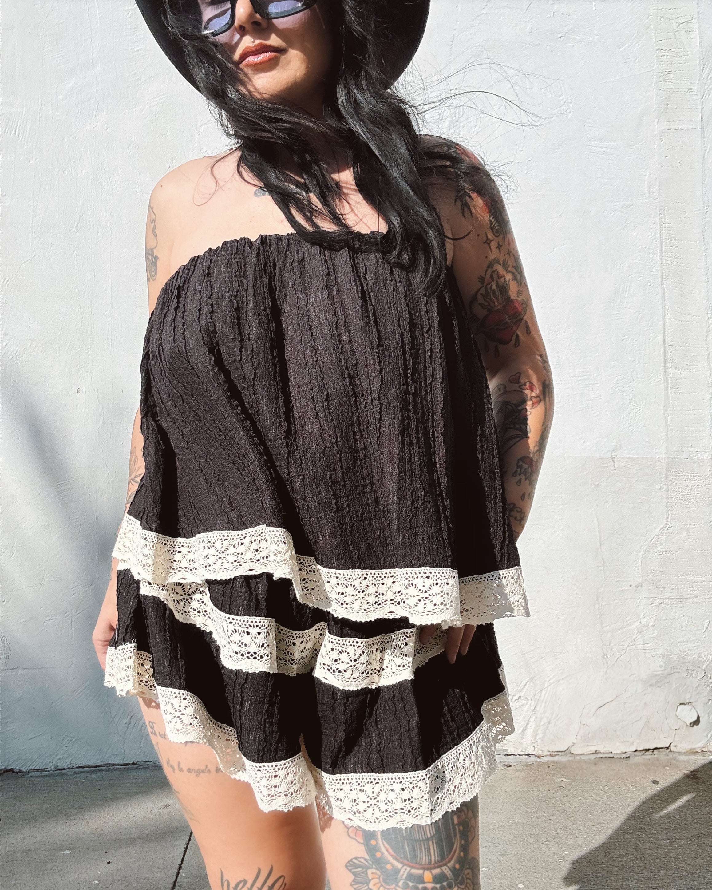 Lace Trim Tiered Romper
