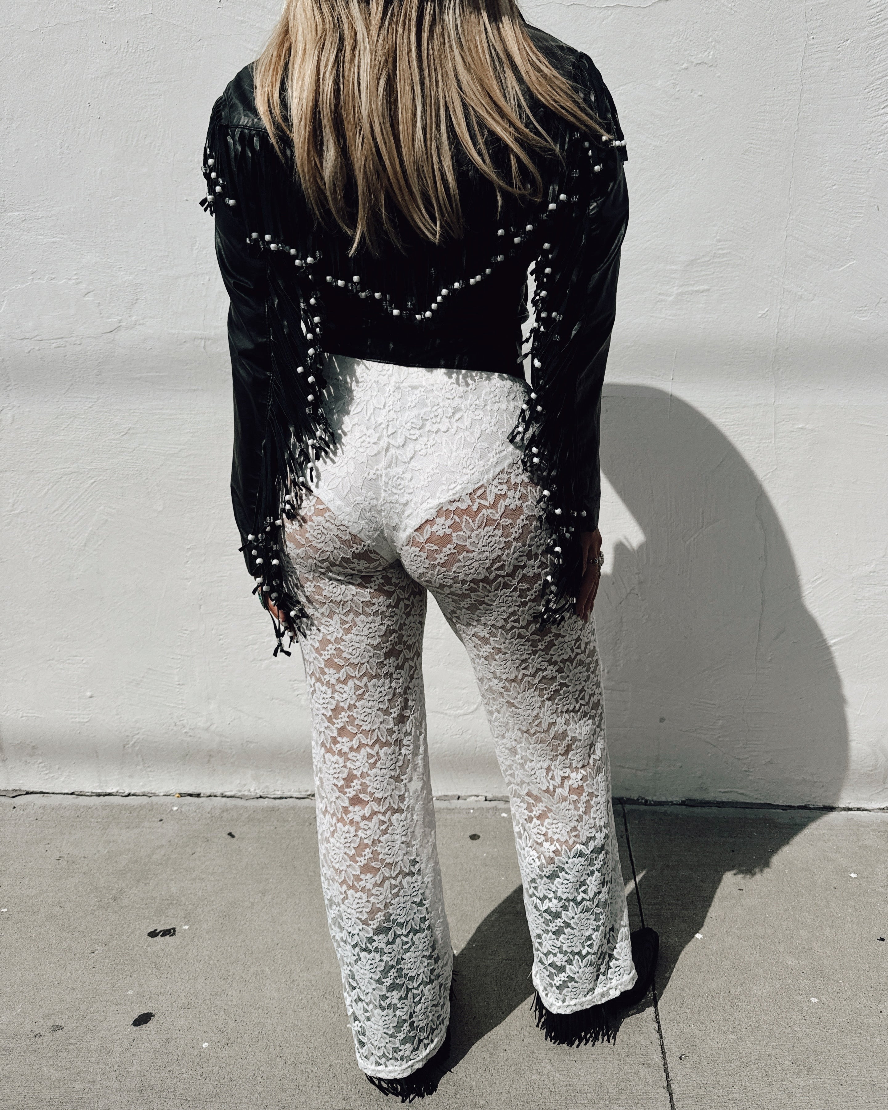 Lace Flare - White - Burnout