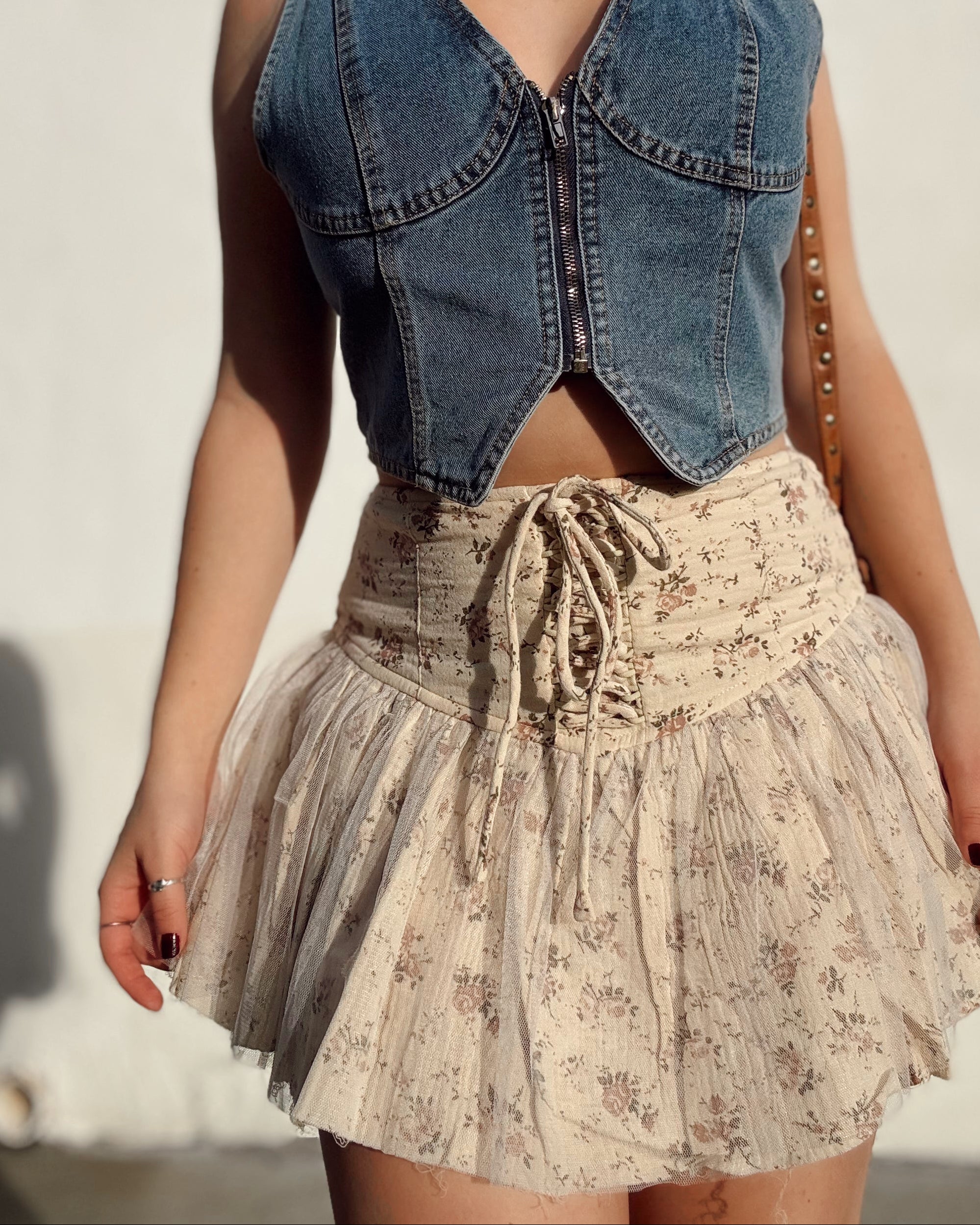 Floral Lace Up Mini Skort - Cream