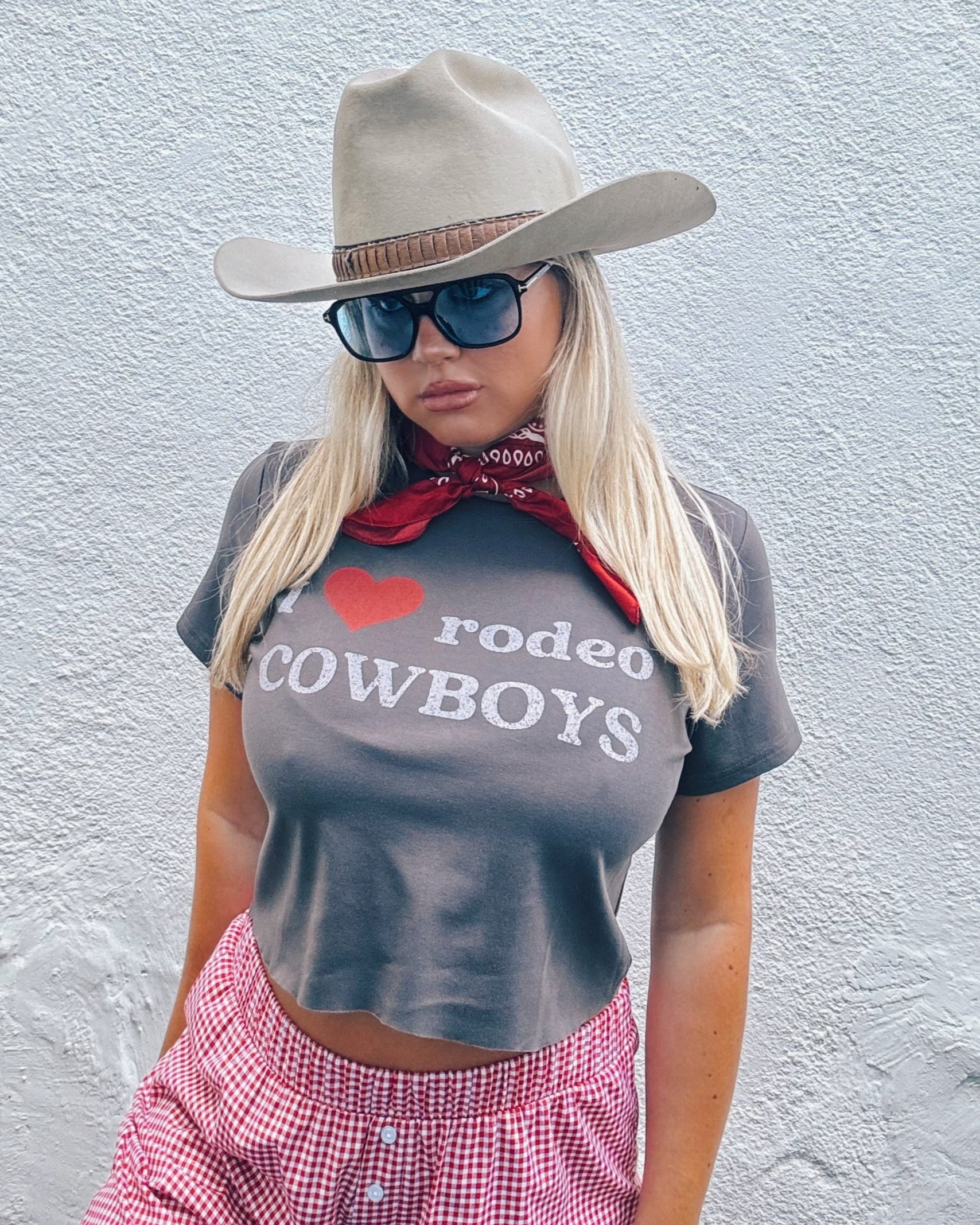 Rodeo Cowboys Crop Tee - Burnout